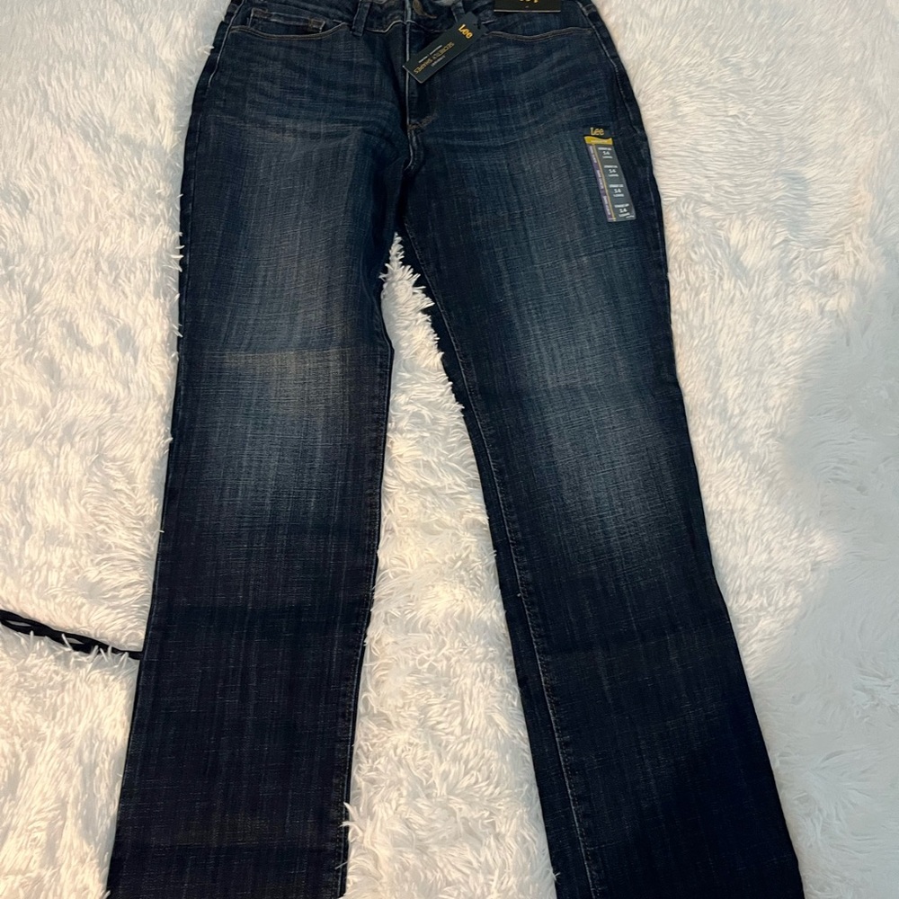 Straight leg lee blue jeans